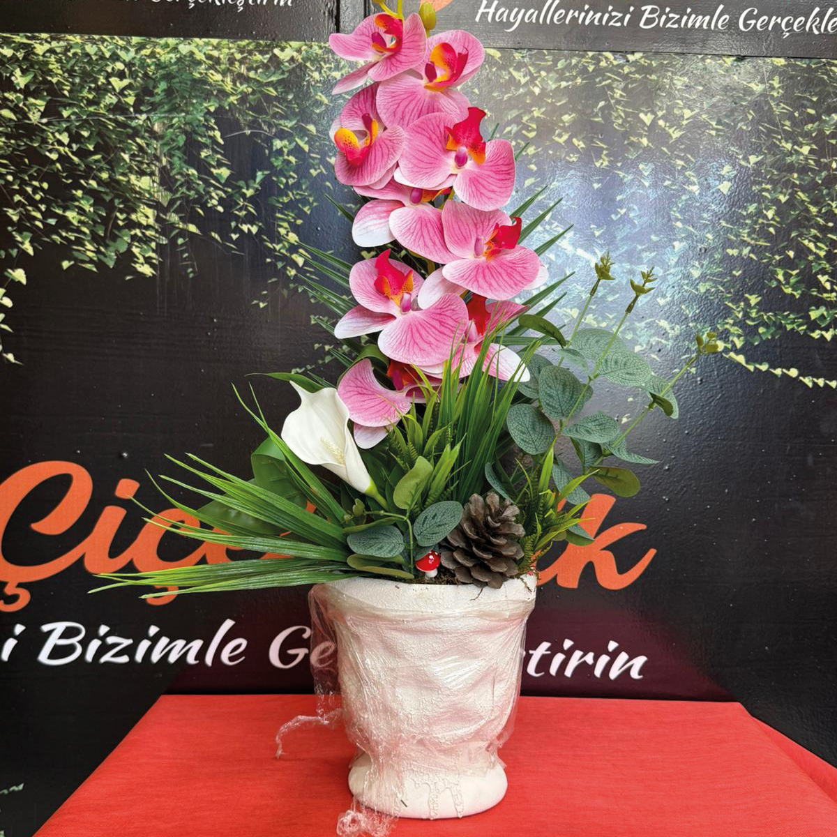 Pembe Yapay Orkide Aranjman