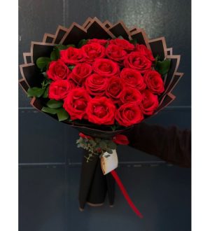 30’lu Kırmızı Gül Buketi – Sevgiliye Özel Çiçek