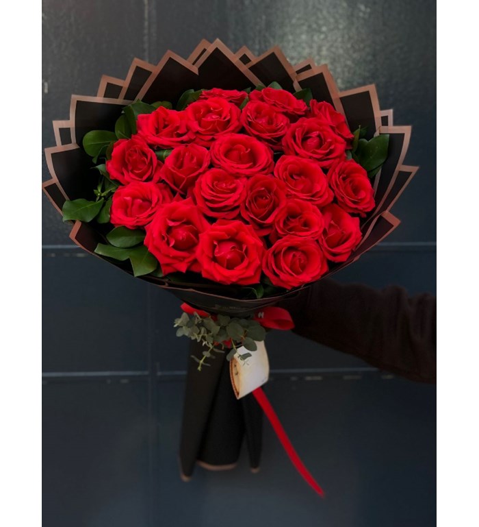 30’lu Kırmızı Gül Buketi – Sevgiliye Özel Çiçek